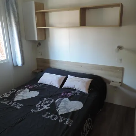 Campingplatz Mobil Home Avec Terrasse - Proche Plages Cap-Ferret - 4-6 Personnes Lège-Cap-Ferret