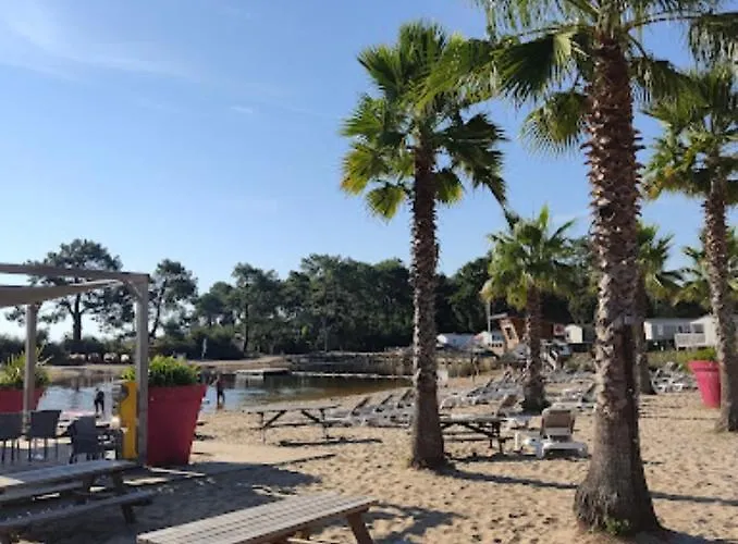 Mobil Avec Terrasse - Proche Plages Cap-ferret - 4-6 Pers 4 étoiles Les Viviers *